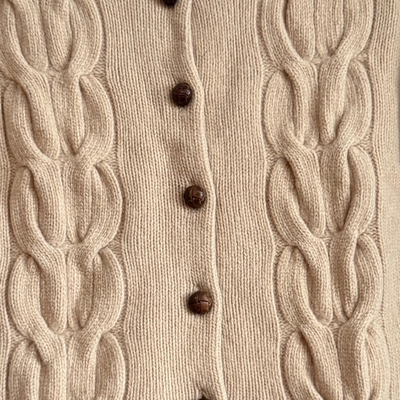 Camelot Vintage Lamb's Wool w/ Leather Button Cardigan - Picture 5 of 6